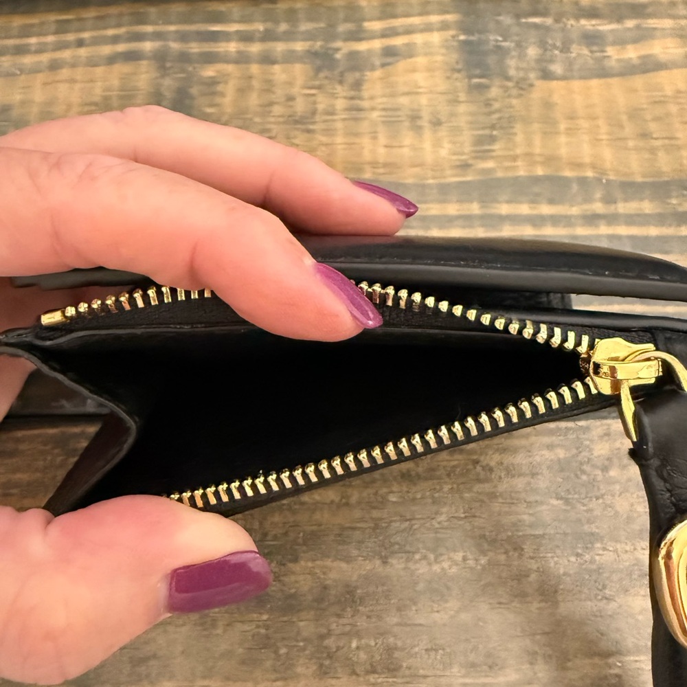 Madewell Black Leather Wallet - Picture 6 of 6